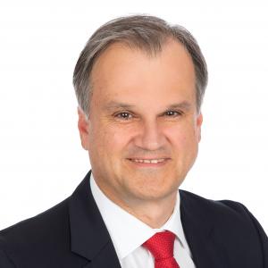 Mag. Uwe Deutschbauer, MBA
